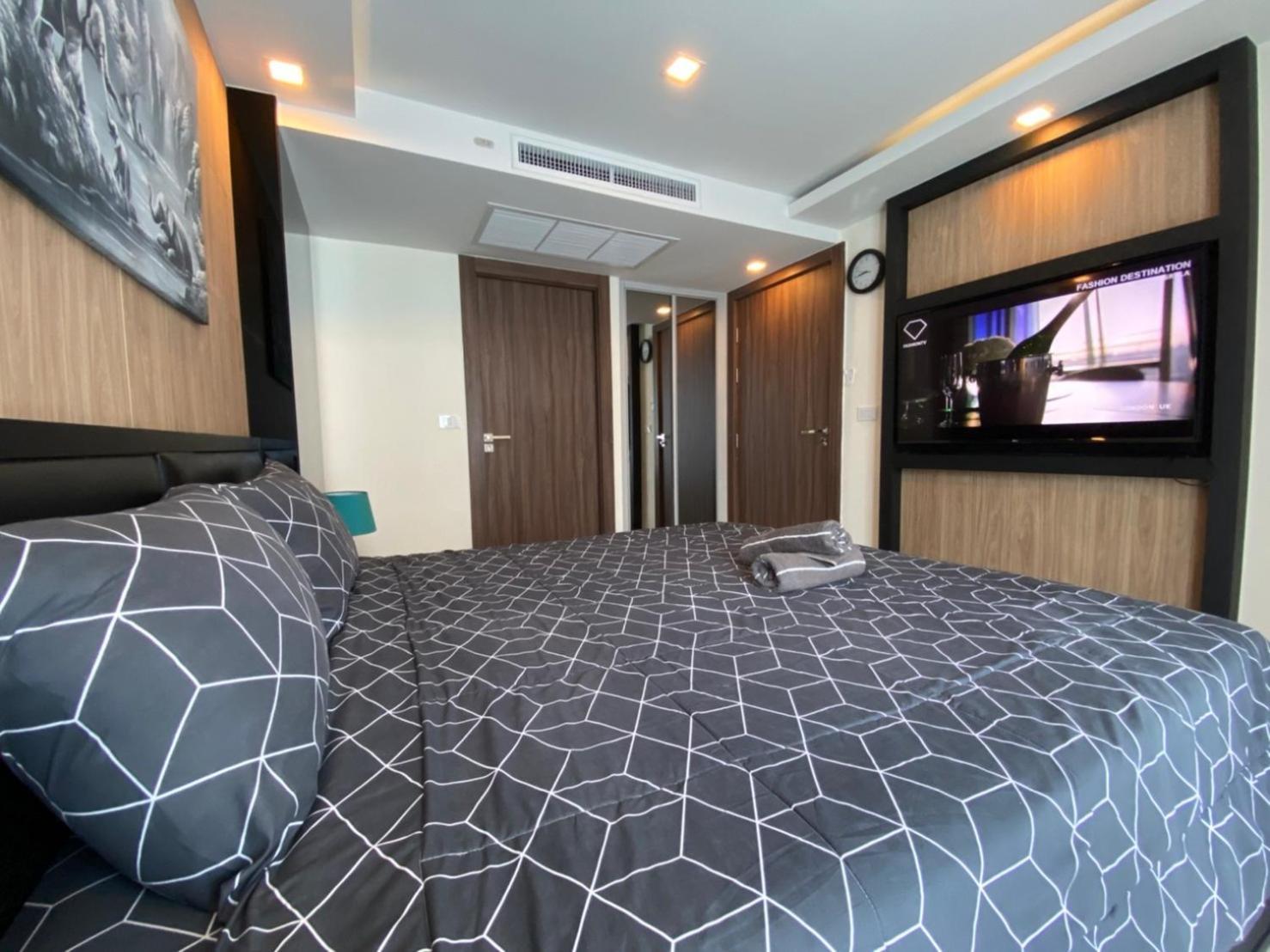Grand Avenue Suites X Monthstayz Thailand Pattaya Exteriér fotografie