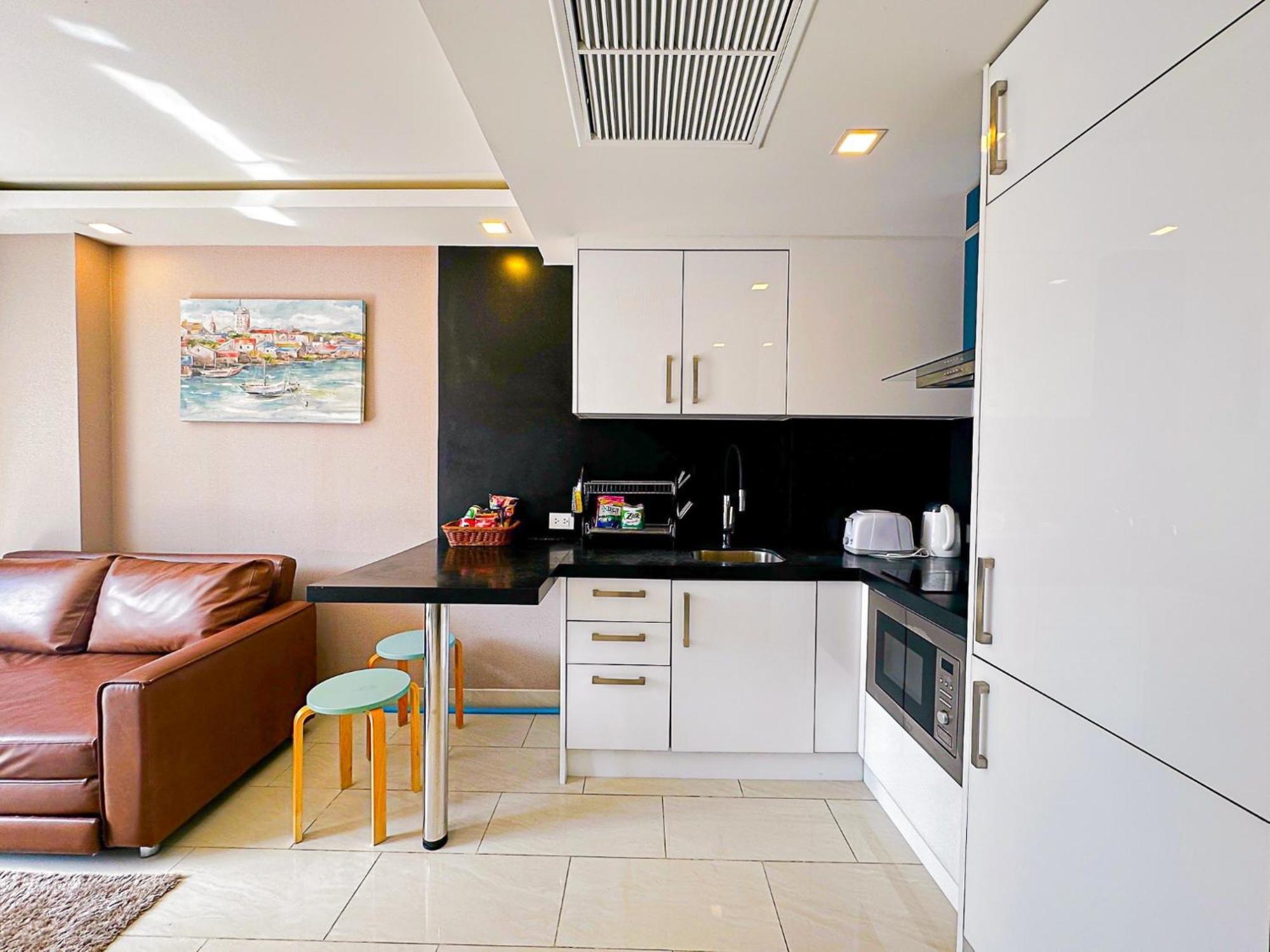 Grand Avenue Suites X Monthstayz Thailand Pattaya Exteriér fotografie