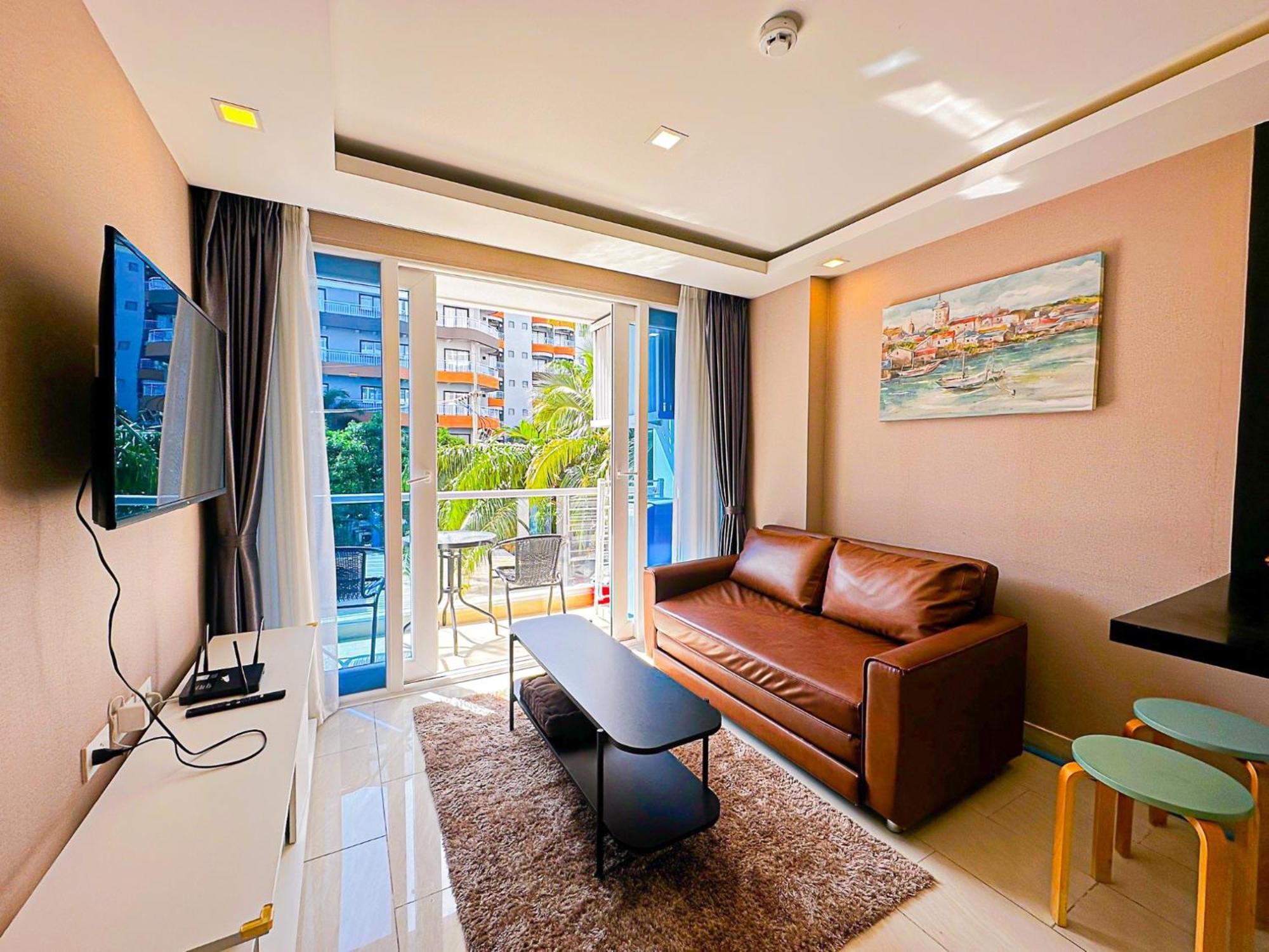 Grand Avenue Suites X Monthstayz Thailand Pattaya Exteriér fotografie