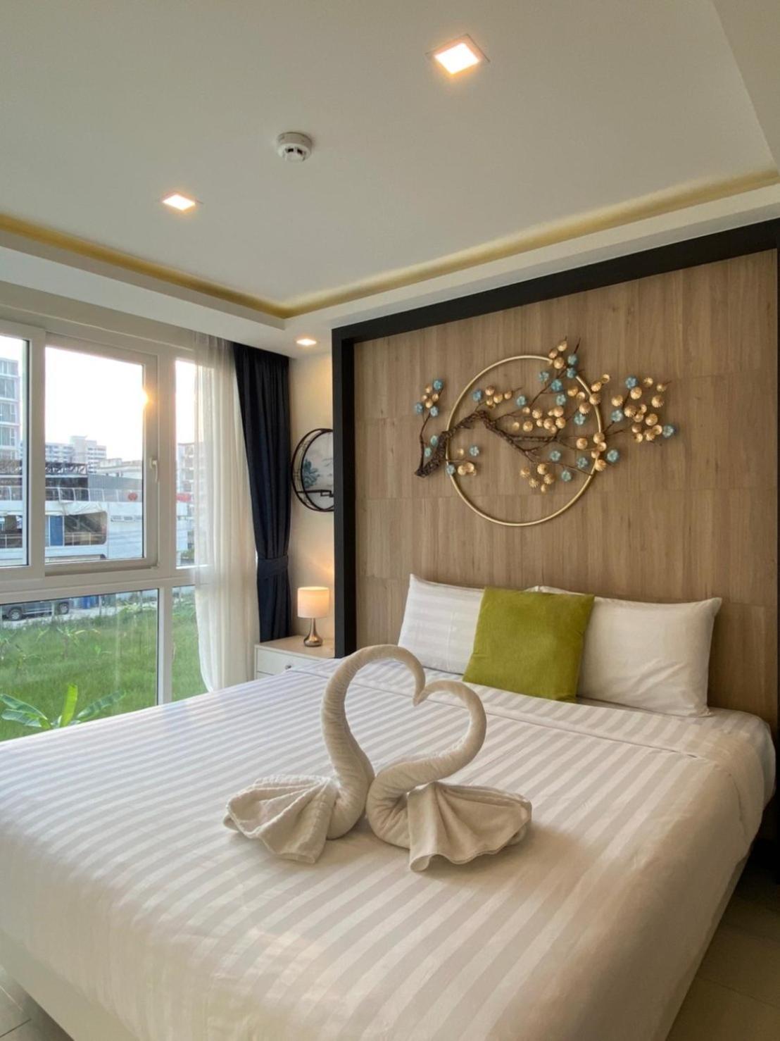 Grand Avenue Suites X Monthstayz Thailand Pattaya Exteriér fotografie